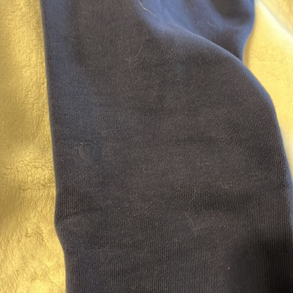 Lululemon Scuba Joggers - Picture 5 of 6